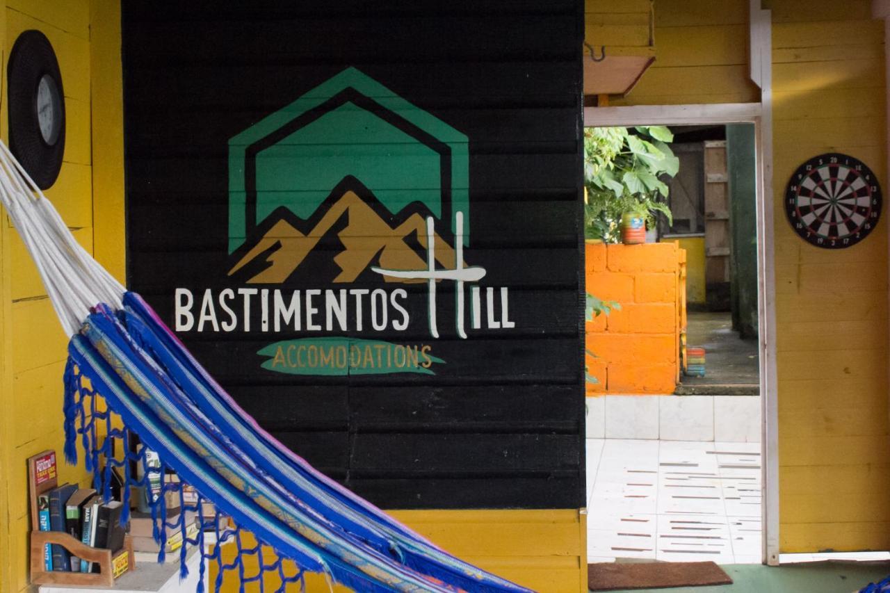 Bastimentos Hill Guest House بوكاس تاون المظهر الخارجي الصورة